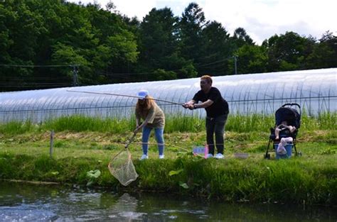 角掛養魚場|滝沢市 3密避け釣り堀満喫～行德養魚場でニジマス釣り